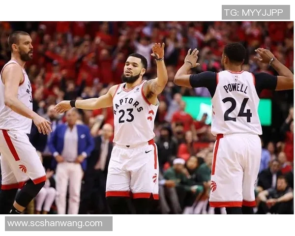 NBA猛龙与尼克斯激战正酣球迷期待精彩对决与绝妙表现 NBA猛龙与尼克斯激战正酣球迷期待精彩对决与绝妙表现