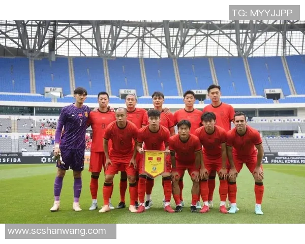 东亚杯国足对阵朝鲜精彩直播全程回顾与赛后分析