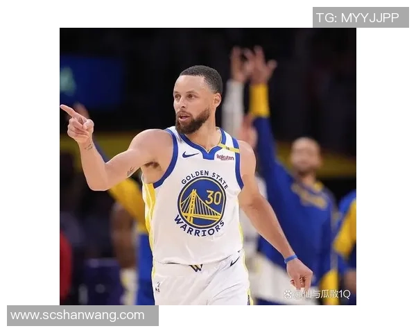 勇士与快船精彩对决央视回放全程回顾与分析 勇士与快船精彩对决央视回放全程回顾与分析