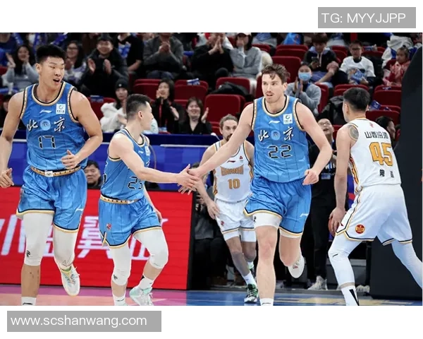 广东大益迎战北控争夺季后赛席位双方实力对决引发球迷热议 广东大益迎战北控争夺季后赛席位双方实力对决引发球迷热议