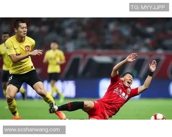 恒大与上港精彩对决重播回顾赛场瞬间再现激情与荣耀